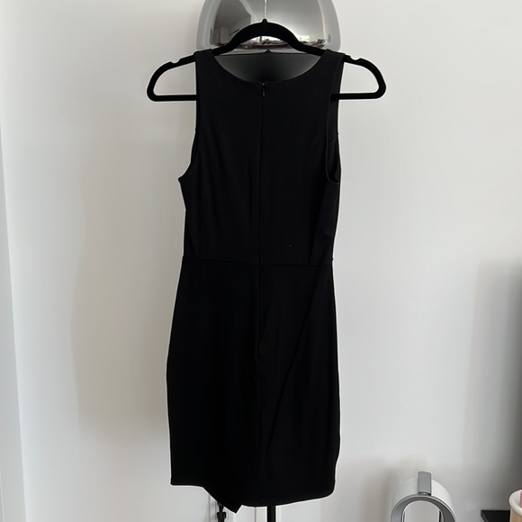 Soprano Black Asymmetrical Body-Con Dress - Picture 3 of 4